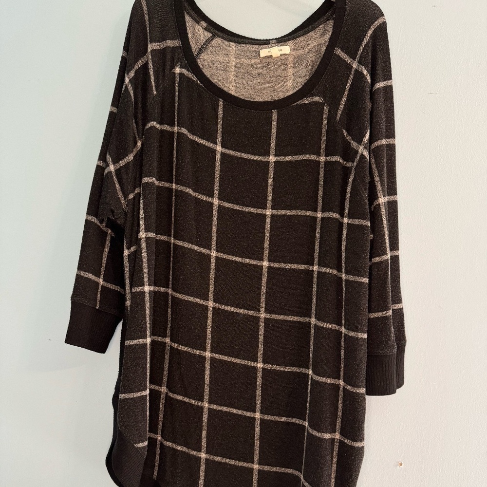 Maurice 3/4 Sleeve Black/white sweater  1X